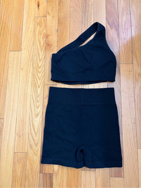 idk Other - Black One-Shoulder Crop Top and High-Waist Shorts Set